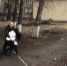 В Красноярске неизвестный мужчина напал на юную студентку. Девушку спас случайный свидетель - Newslab.Ru