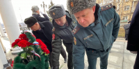 В Красноярском крае подразделения Управления Росгвардии по Красноярскому краю почтили память погибших при исполнении коллег - Росгвардия