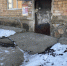 Мертвому припарка: назаровские власти из бюджета оплатили ненужный ремонт с браком на Черняховского, 8 - ИА Запад24