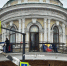В Красноярске с легендарного магазина «Детский мир» в центре города демонтировали вывеску - ИА Запад24