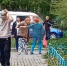 В Красноярске на улице Щорса пьяный мужчина разбил бутылку о голову школьника - ИА Запад24