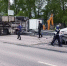 В Красноярске самосвал с горячим асфальтом опрокинулся на дорогу - Комсомольская Правда