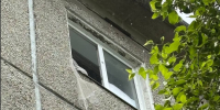 Трагедия в Ачинске: 4-летняя девочка выпала из окна пятиэтажки - Наш Красноярский край