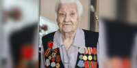 Ветеран войны Прасковья Крапивина из Красноярска отмечает 102-й день рождения - Комсомольская Правда