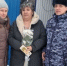 Ужурские росгвардейцы поздравили матерей погибших при исполнении служебных обязанностей - Росгвардия