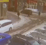 В Красноярске 11-летняя школьница попала под колеса машины во дворе своего дома - Комсомольская Правда