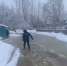 В Енисейске остаются подтопленными 14 приусадебных участков и две дороги - Комсомольская Правда