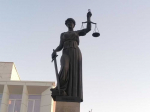 В Красноярском крае суд ожидает мужчину за побои оппонента металлической трубой
