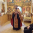 Железногорский священник в Пасхальную Седмицу посетил подопечных дома престарелых - Епархия